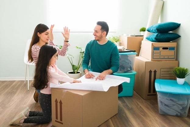 Specialty item handling for storage units & home moves